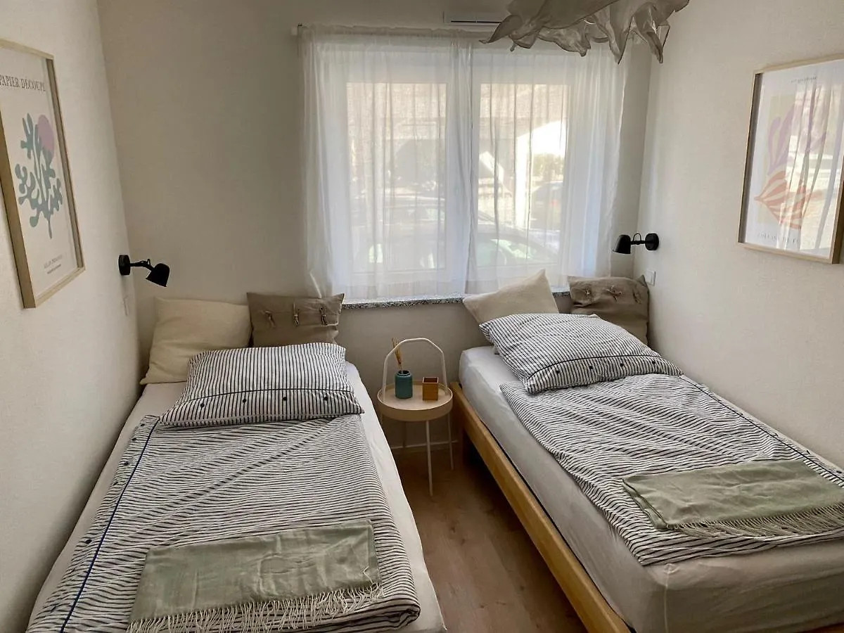 Apartment Ferienwohnung Am bayrischen Meer Übersee